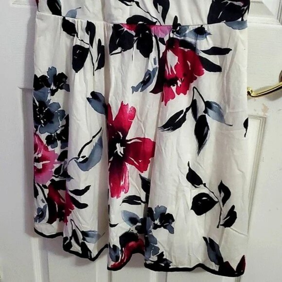 Corey P Career Office Event Floral Surplice Top Flowy Mini Dress - Picture 3 of 9